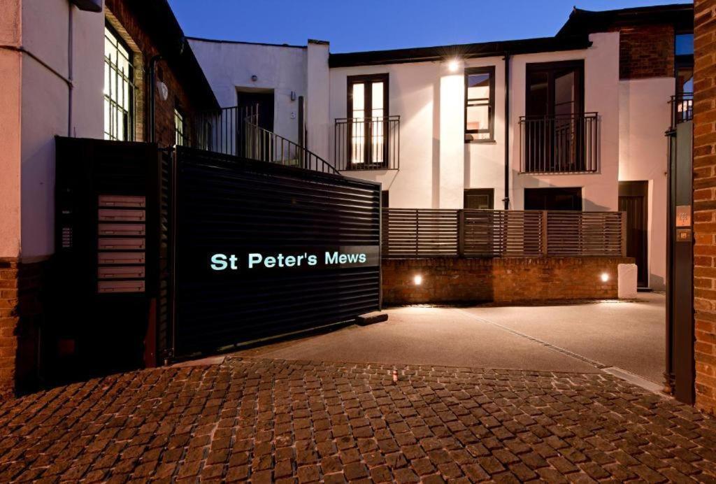 Central Two Bedroom Apartments St Albans By Central Stays Short Lets & Serviced Accommodation With Free Parking Bilik gambar